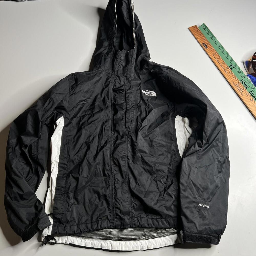 The North Face Windbreaker Jacket Womens‎ Small Black HyVent Hooded Rain
